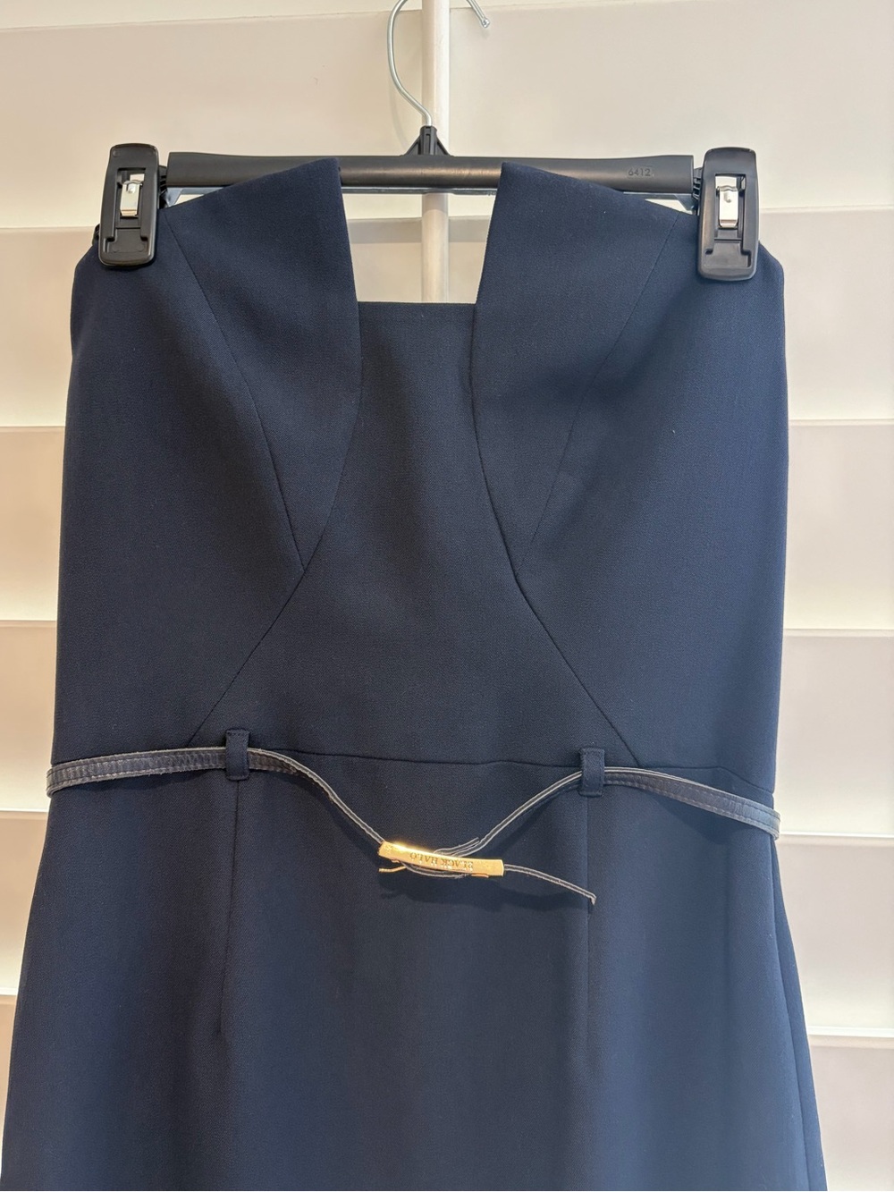 BLACK HALO NWT Lena Strapless Belted Sheath Dress Navy 6 - Picture 6 of 14